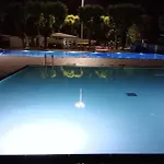 Cormor X - Piscina 펜션